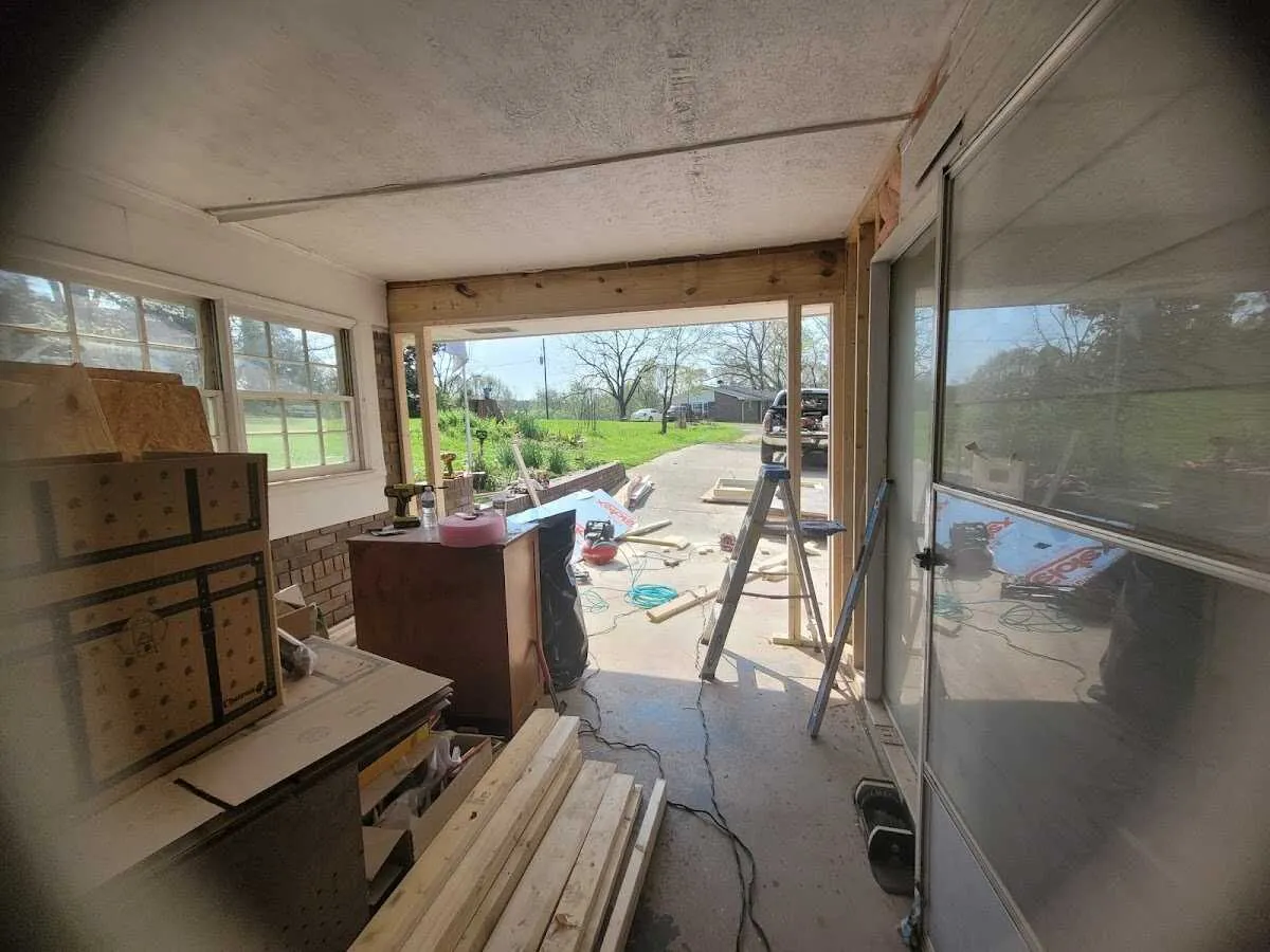 Air movers and dehumidifier for Drying & Dehumidification in Payette